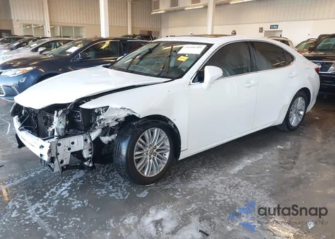 2014 Lexus Es 350 z USA, uszkodzony, nr VIN JTHBK1GG9E2130106